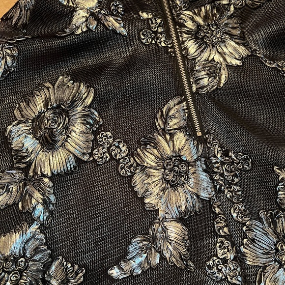 Joenia Black Dress - Picture 5 of 8